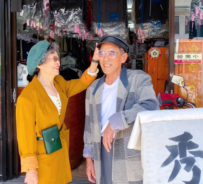 ä¸‡ç§€æ´—è¡£åº—çš„ å¦ç±» æ—¶å°š çœ‹é˜¿å…¬é˜¿å¬·ä¸Žè¢«é—å¼ƒè¡£ç‰©çš„æ•…äº‹